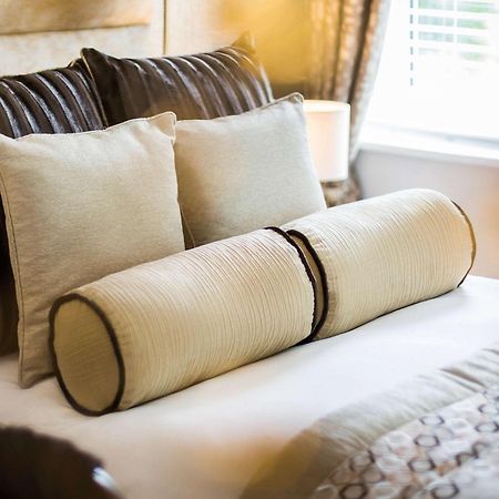 Worldhotels Distinctive Woughton House Hotel Milton Keynes Luaran gambar