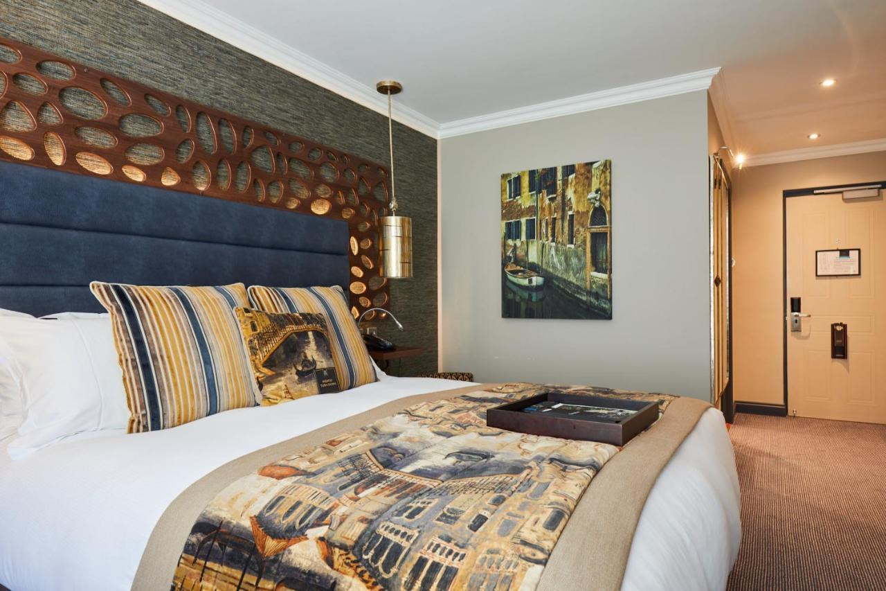 Worldhotels Distinctive Woughton House Hotel Milton Keynes Luaran gambar