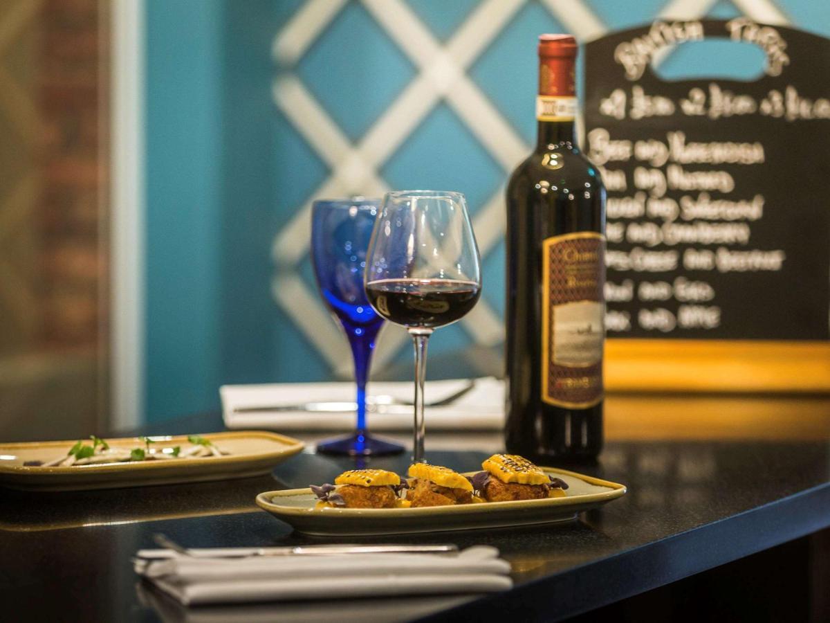 Worldhotels Distinctive Woughton House Hotel Milton Keynes Luaran gambar