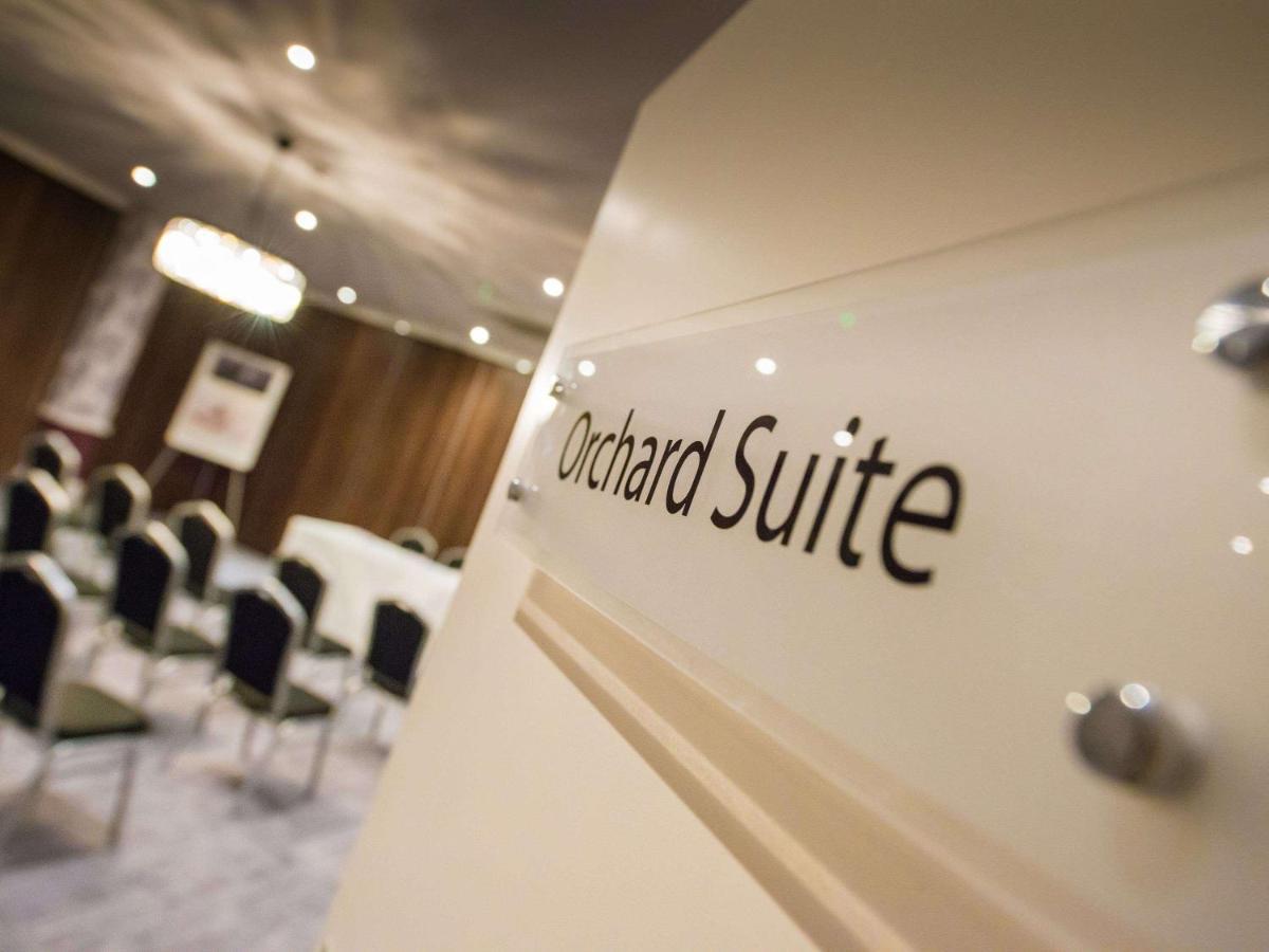 Worldhotels Distinctive Woughton House Hotel Milton Keynes Luaran gambar